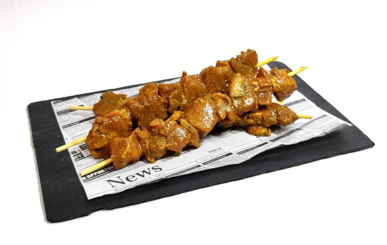 elaborados pinchos morunos