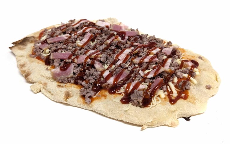 Pizza boloñesa