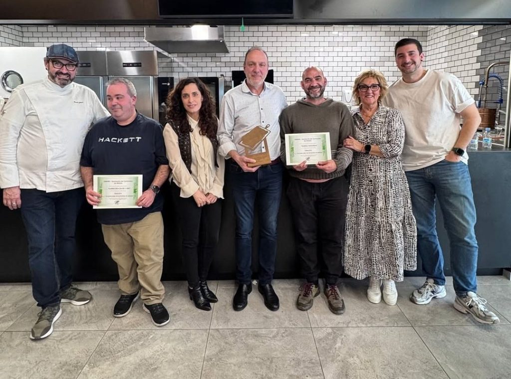 643400678_18083265992243828_3020461500525203525_n